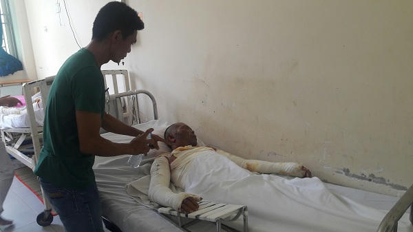 Tiền bạc 'đâm toạc' tình yêu, chồng biến vợ thành 'đuốc sống'?