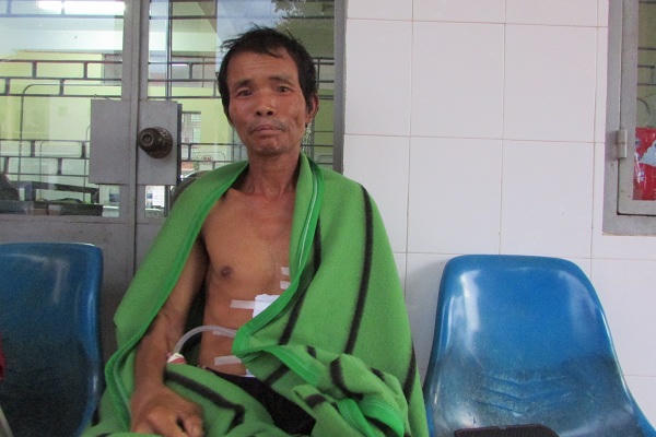 Cuộc hội ngộ kỳ diệu nhờ facebook của 2 anh em sau 15 biệt tích