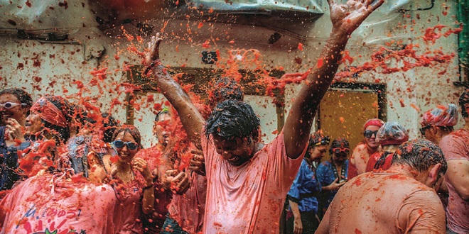 Những lễ hội tưng bừng nhất thế giới trong tháng 8