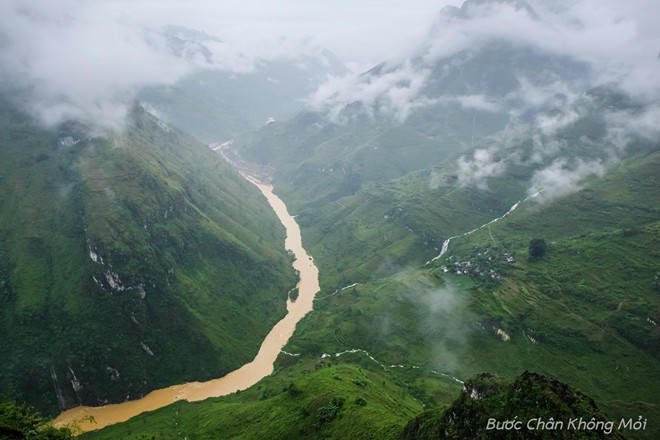 Chinh phục “Tứ đại đỉnh đèo” huyền thoại của Việt Nam