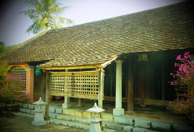 Làng[-]cổ[-]trăm[-]tuổi[-]nức[-]tiếng[-]xứ[-]Thanh