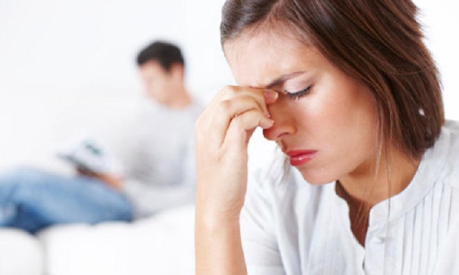 Vì sao khi yêu phụ nữ thường trở nên ngu ngốc còn đàn ông tàn nhẫn?