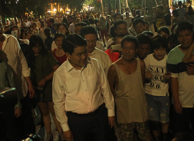 Nhiều ấn tượng mới trên phố đi bộ khu vực Hồ Hoàn Kiếm dịp lễ 2/9