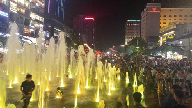 Mãn nhãn với màn pháo hoa mừng Quốc khánh tại TP HCM