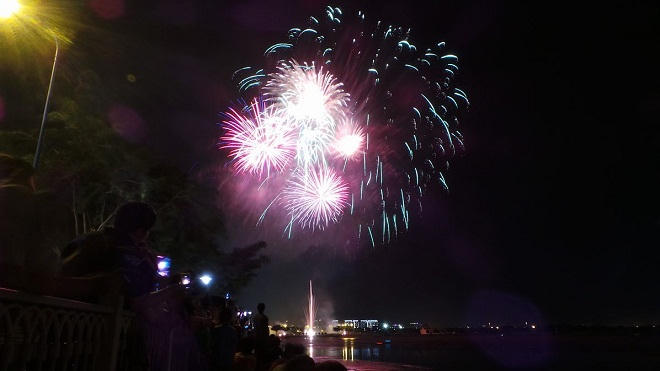Mãn nhãn với màn pháo hoa mừng Quốc khánh tại TP HCM