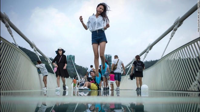 Cau kinh cao va dai nhat the gioi dong cua vi qua tai hinh anh 3