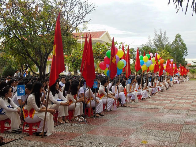 Ấn tượng hình ảnh chào mừng năm học mới trên cả nước