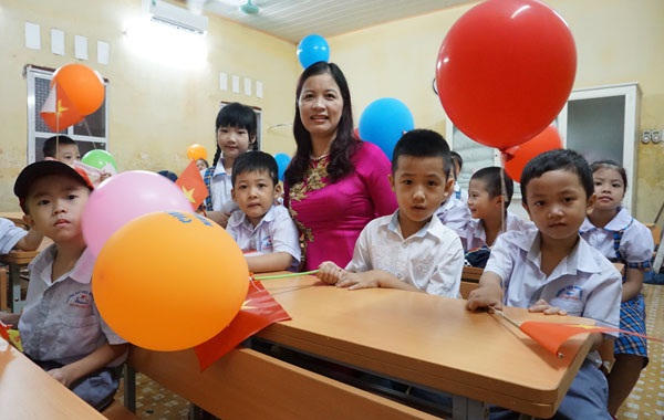 Ấn tượng hình ảnh chào mừng năm học mới trên cả nước