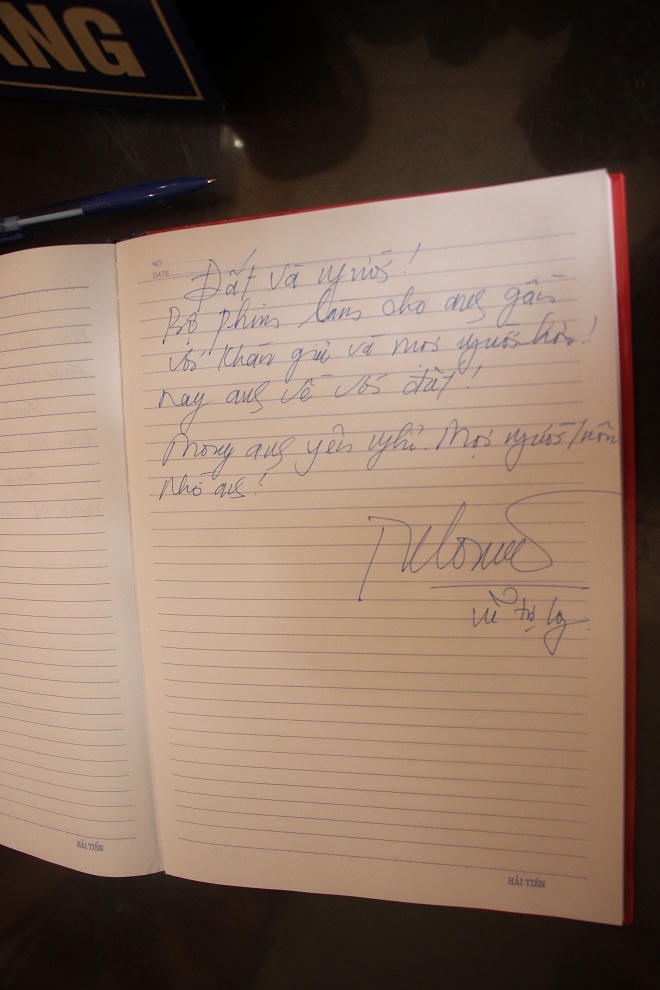 'Sao' tên tuổi nức nở tiễn biệt nghệ sĩ Hán Văn Tình