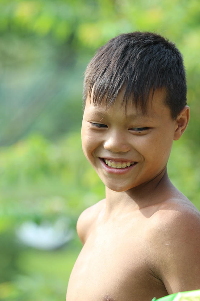 Trẻ vùng cao e thẹn chia sẻ ước mơ Tết Trung thu