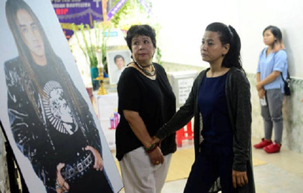 Ngân Quỳnh khóc nấc, Cát Phượng nén nỗi đau đến tiễn biệt Minh Thuận