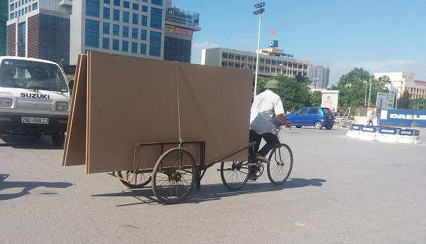 Lái xe 'chở tử thần' không quan tâm tới... mạng người khác