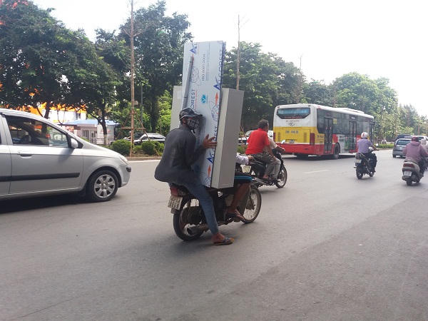 Lái xe 'chở tử thần' không quan tâm tới... mạng người khác