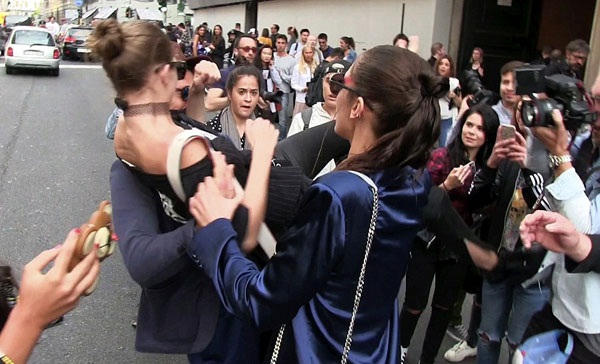 Người đàn ông sàm sỡ hàng loạt sao nữ tiếng tăm là ai?