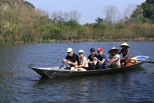 Lạc giữa suối Yến nên thơ giữa mùa Thu 