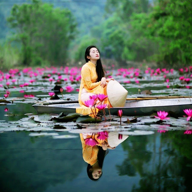 Lạc giữa suối Yến nên thơ giữa mùa Thu 