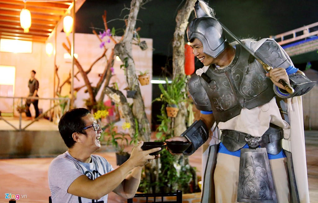 Nhà hàng phong cách Tam Quốc Chí ở Sài Gòn