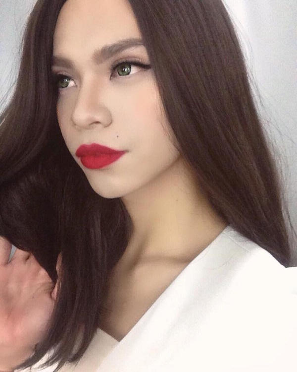 Chàng trai “gây sốt” vì quá giống Hà Hồ