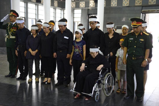 Tiễn biệt nhạc sĩ “Hà Nội một trái tim hồng“