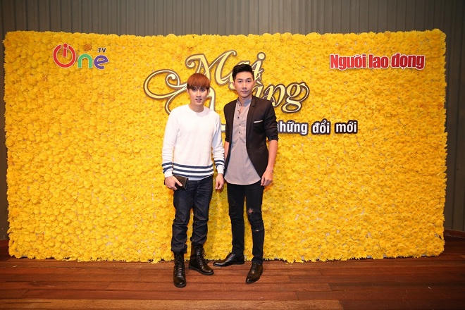 Nguyên Vũ 'nổi bần bật' giữa thảm đỏ Mai Vàng