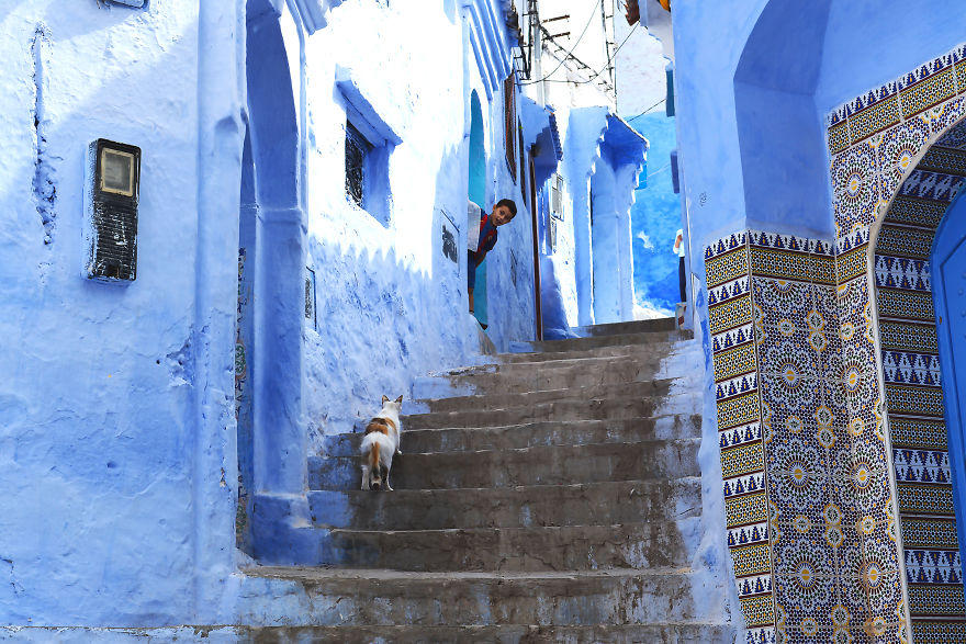 Khám phá khu phố cổ màu thiên thanh đẹp như tranh vẽ