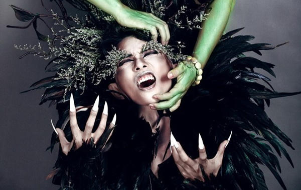 Hoảng trước hình ảnh sao Việt mùa Halloween