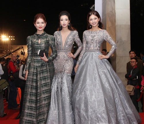 Dàn sao Việt lộng lẫy, quyến rũ trên thảm đỏ Liên hoan phim Quốc tế Hà Nội