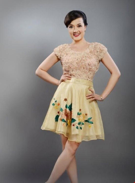 Bất ngờ nhan sắc thời 'trẻ con' của danh hài Vân Dung 