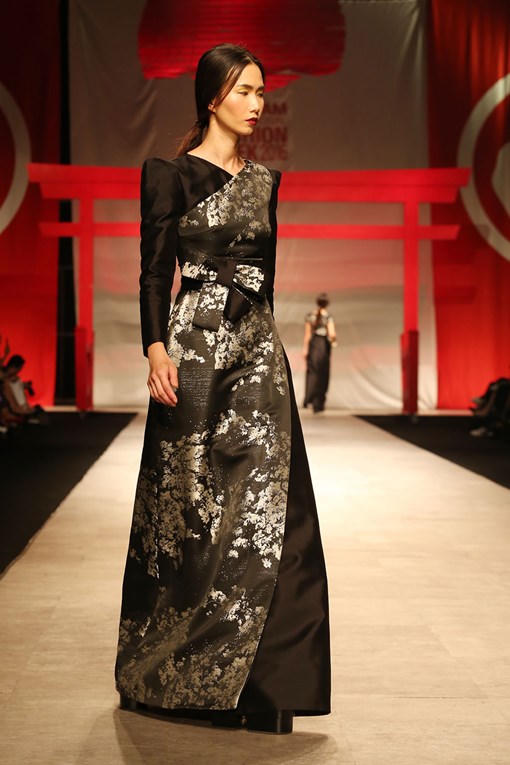 Nam Em “hóa gái Nhật” lạnh lùng sau cuộc thi Hoa hậu Trái đất 2016