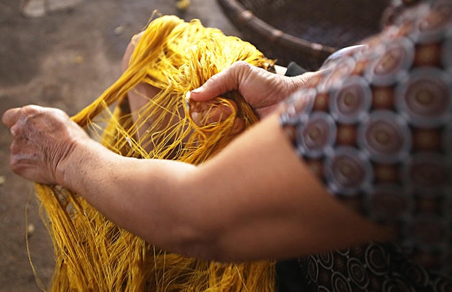 Về Nam Định ghé thăm làng nghề tơ tằm Cổ Chất 