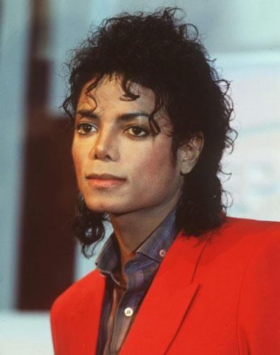 Những khoảnh khắc đáng nhớ trong đời Michael Jackson