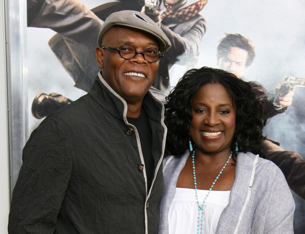 10 cặp đôi Hollywood bền chặt hơn Brangelina