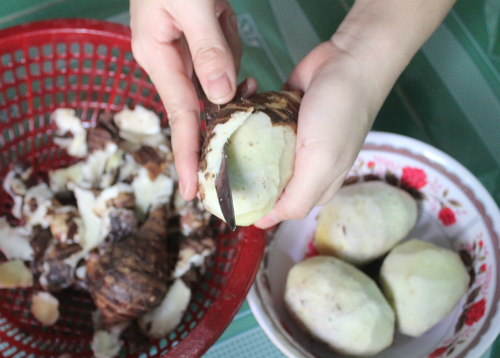 Mẹo trị ngứa ngay do nhựa rau củ