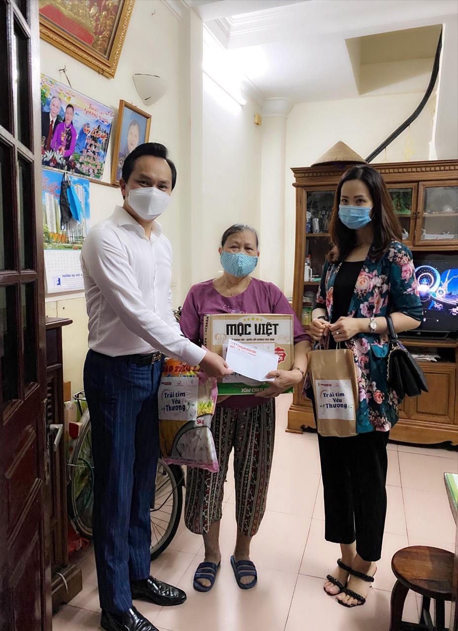 Lộc Sơn Hà Land chung tay ủng hộ bà con vượt qua khó khăn do COVID-19 