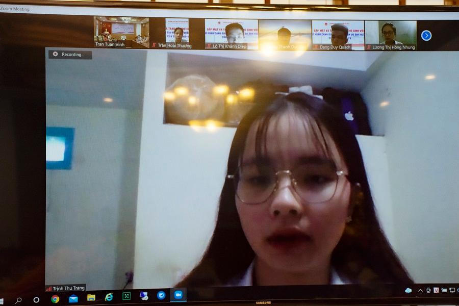 Trường ĐHSP Hà Nội 2: Hỗ trợ 2 triệu đồng/sinh viên có hoàn cảnh khó khăn do ảnh hưởng của dịch COVID-19 