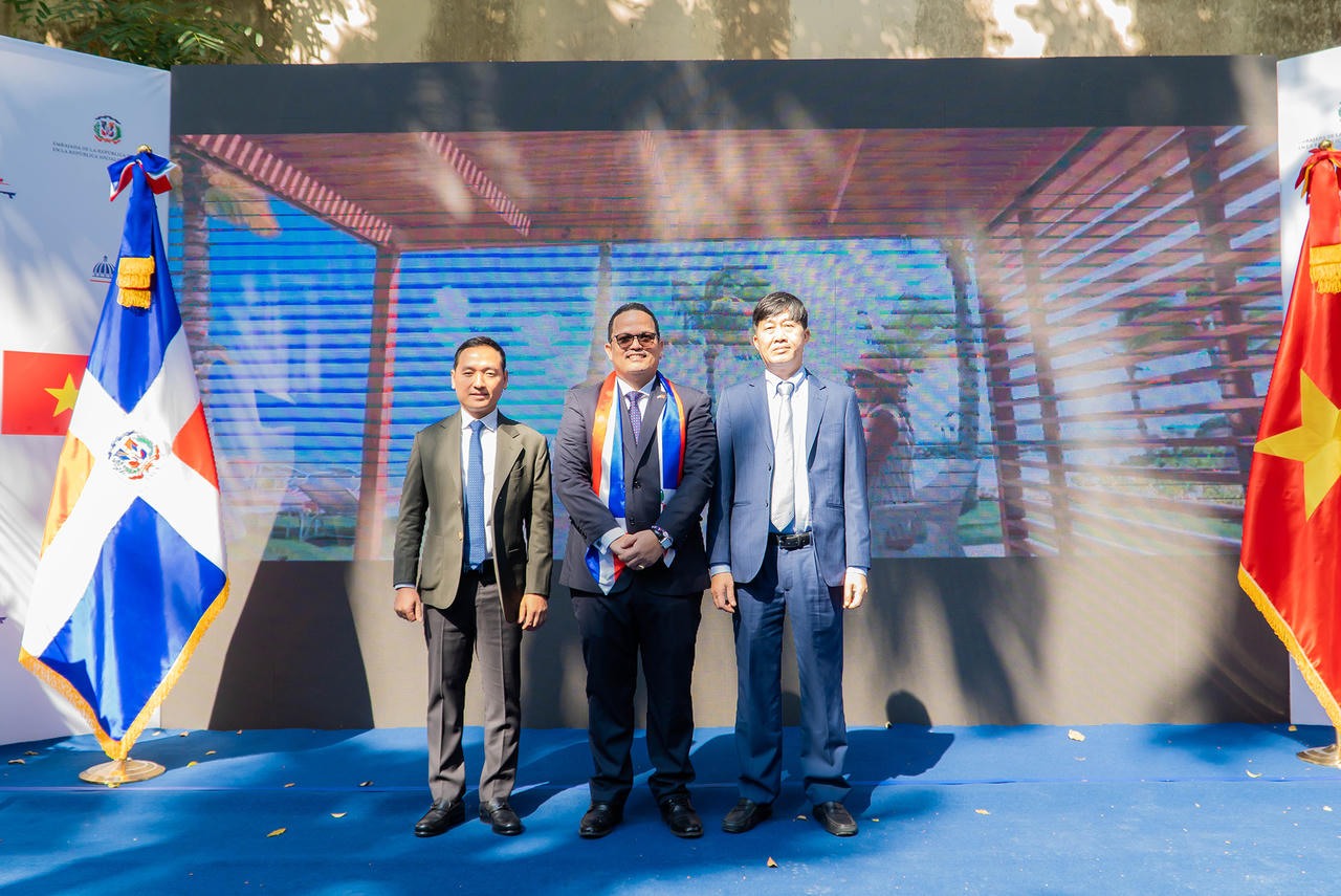 Viglacera sẽ khảo sát lập phương án đầu tư tại Dominicana