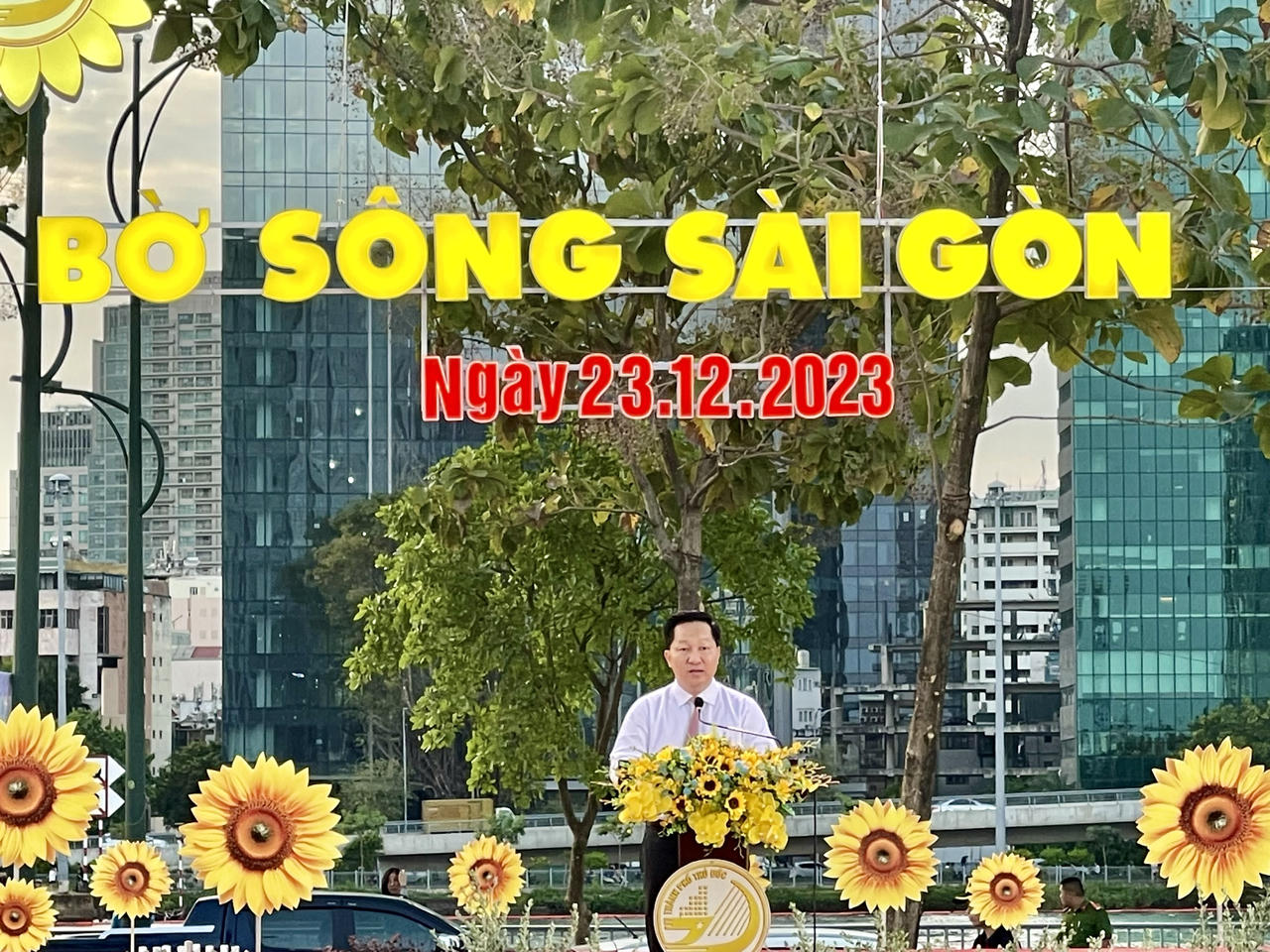 Tưng bừng lễ khánh thành Công viên bờ sông Sài Gòn