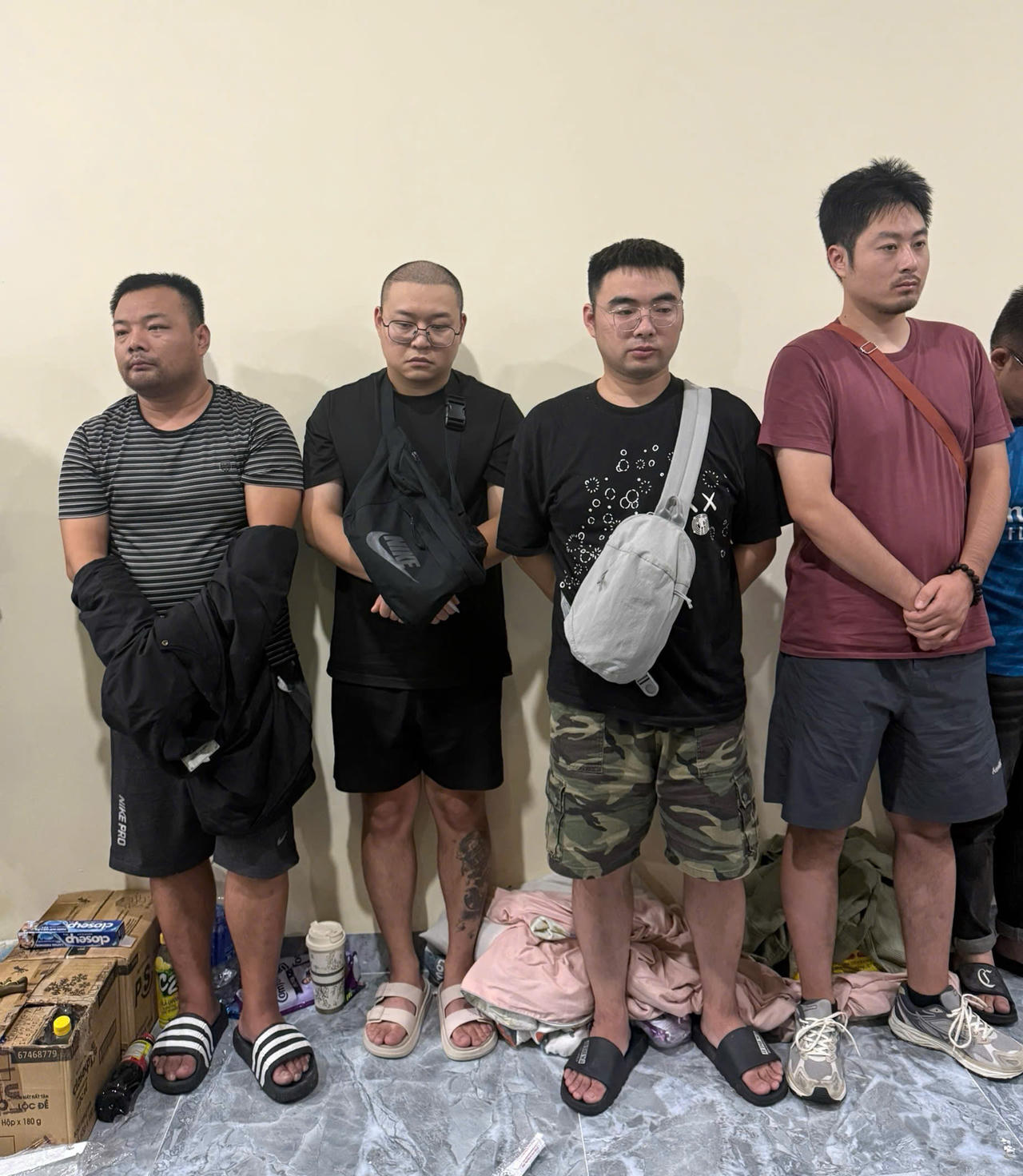 Triệt phá đường dây lừa đảo qua mạng do người nước ngoài cầm đầu 