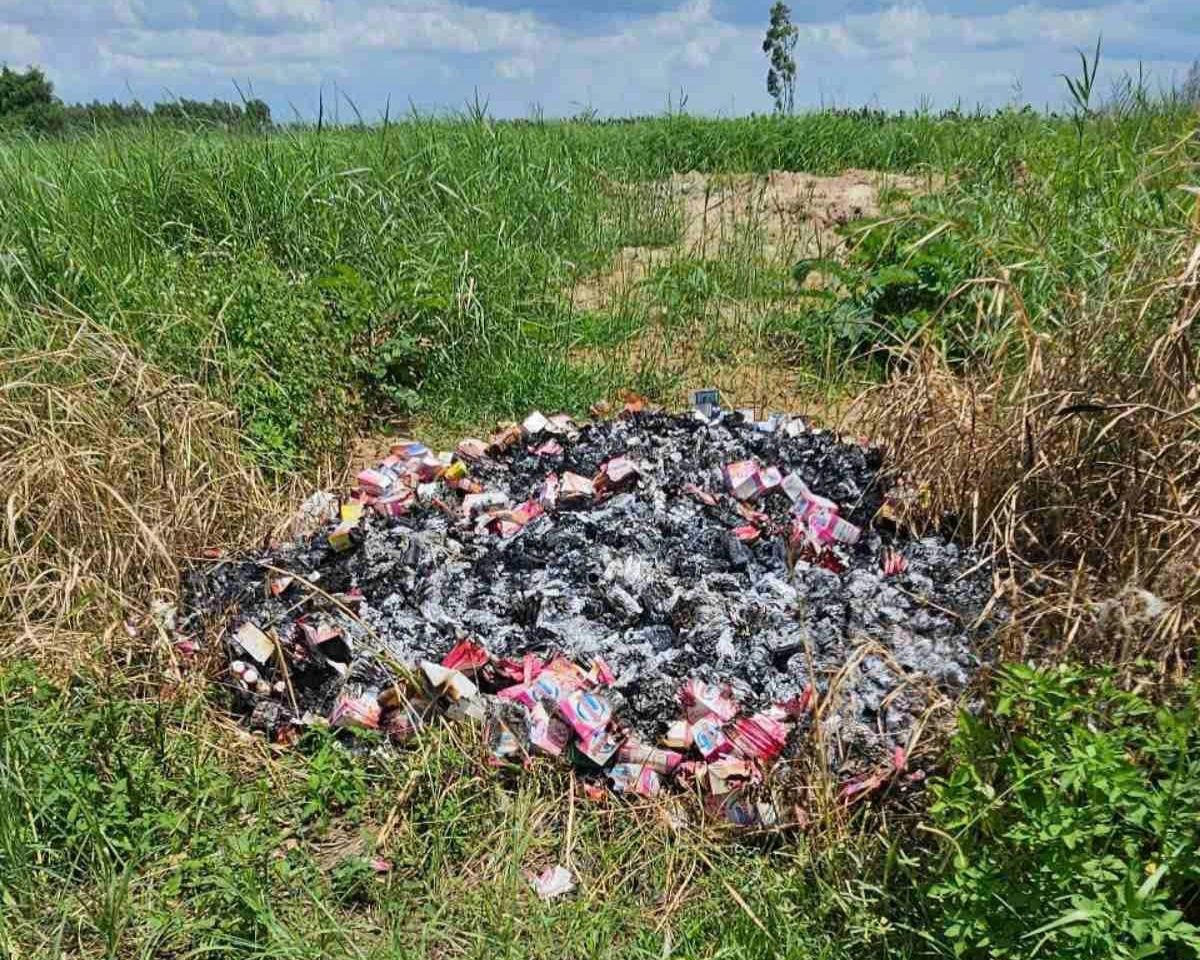 Chủ doanh nghiệp thuê người tiêu hủy hàng ngàn hộp thực phẩm chức năng giả