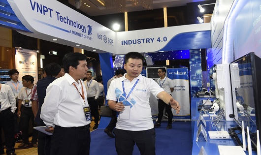 Nhiều giải pháp công nghệ 4.0 được trình diễn tại Industry Summit 2018