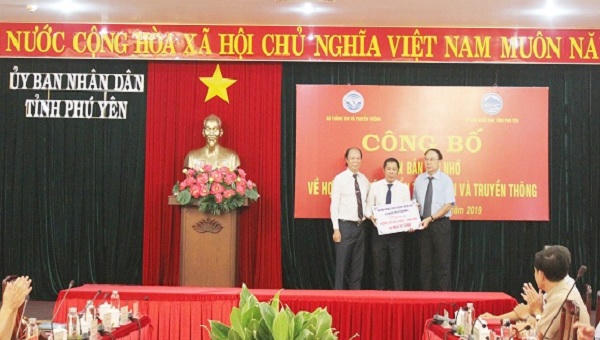 LienVietPostBank giúp Phú Yên thúc đẩy thanh toán không dùng tiền mặt