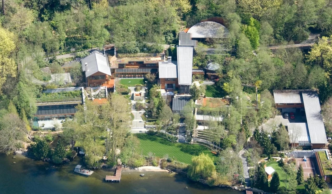 Rời Microsoft, Bill Gates về đâu?