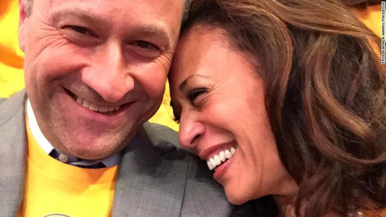 Con đường bà Kamala Harris làm nên lịch sử