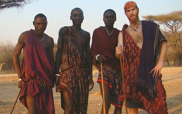 Người đàn ông Israel đạp xe vòng quanh thế giới bị chết vì tai nạn giao thông ngay gần nhà