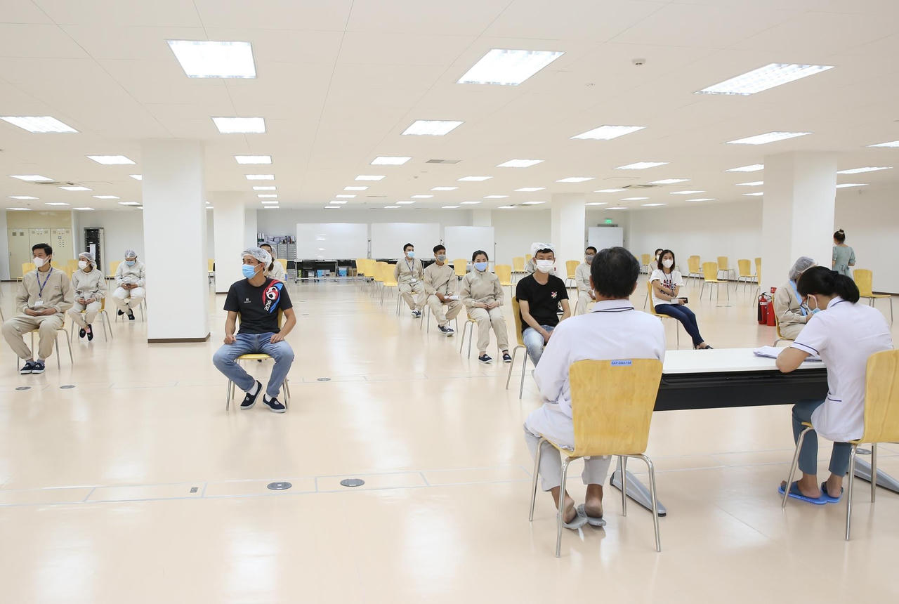 Khởi động chiến dịch tiêm 836.000 liều vaccine phòng COVID-19 tại TPHCM