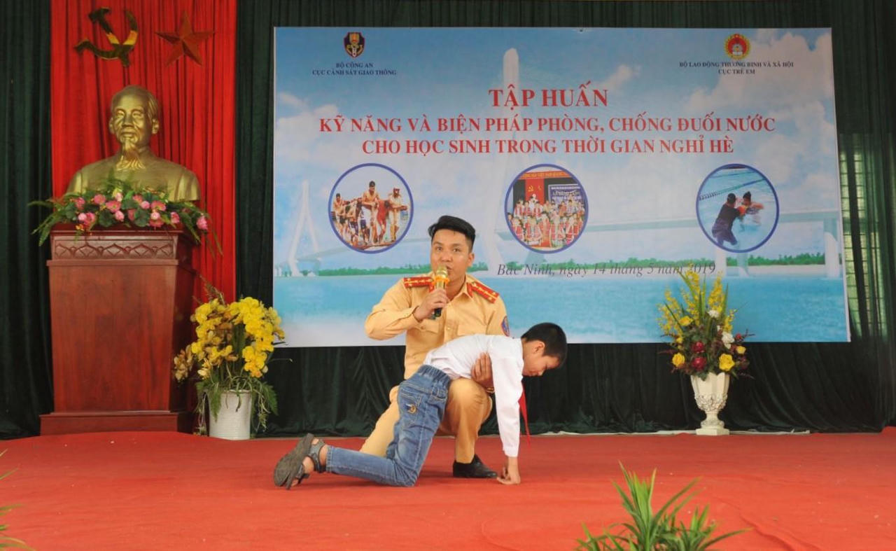 Chủ động phòng, chống đuối nước cho trẻ em khi vào hè