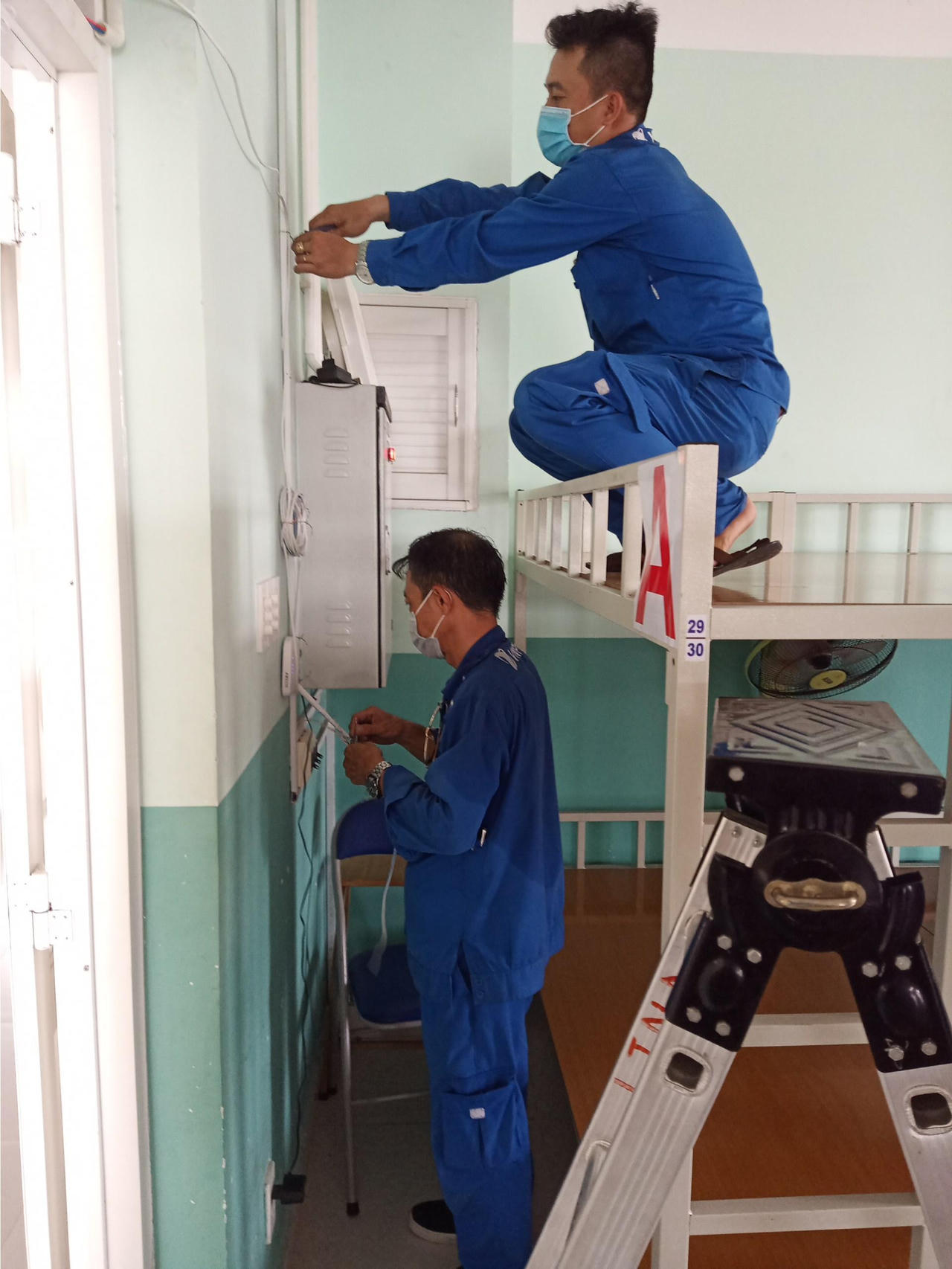 VNPT đồng hành cùng TP HCM đẩy lùi dịch COVID-19