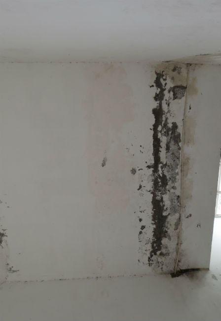 Cảnh nhếch nhác, nham nhở của Tòa nhà CTM 299 Cầu Giấy