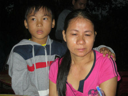 Nghịch tử nát rượu gây gổ với cha rồi đẩy mẹ già ngã chết