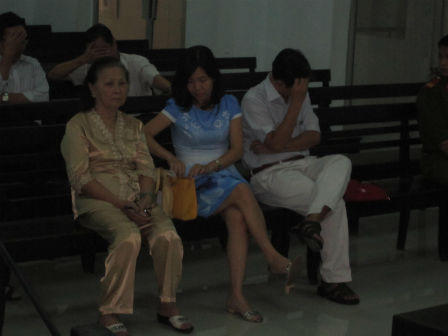 Nàng dâu “quỷ quyệt” chiếm đoạt tiền tỷ của gia đình chồng